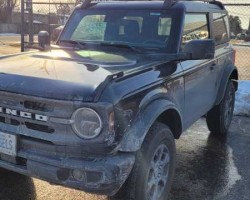 2021 Ford Bronco glass replacement